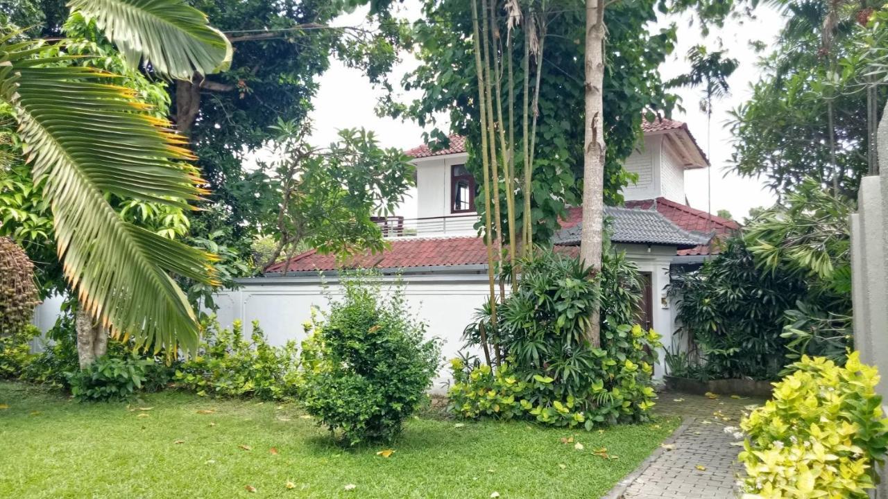 Villa Lucia By Semesta Villas Seminyak Extérieur photo